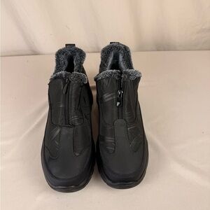 Black Faux Fur Lined Winter Slip-On Boots